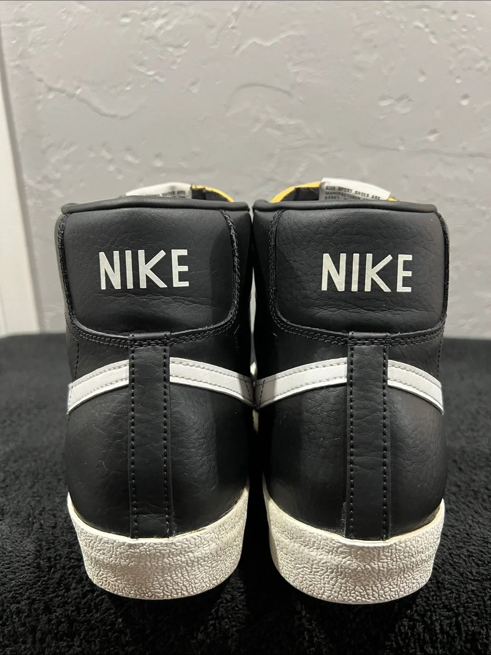 🔥🔥 NIKE Blazer Mid 77 Sneakers Vintage Black BQ6806-002  Men's Size 11 - EUC